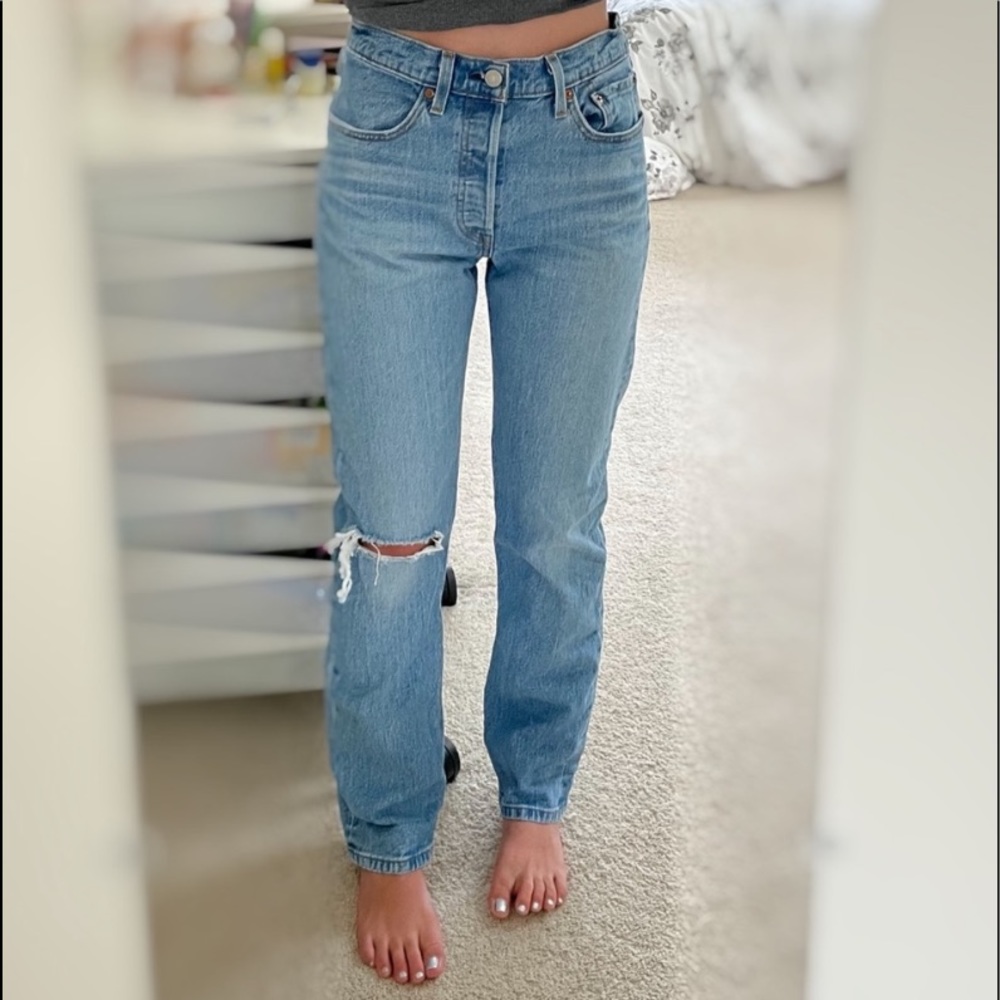 501 Levi Jeans (send offers)